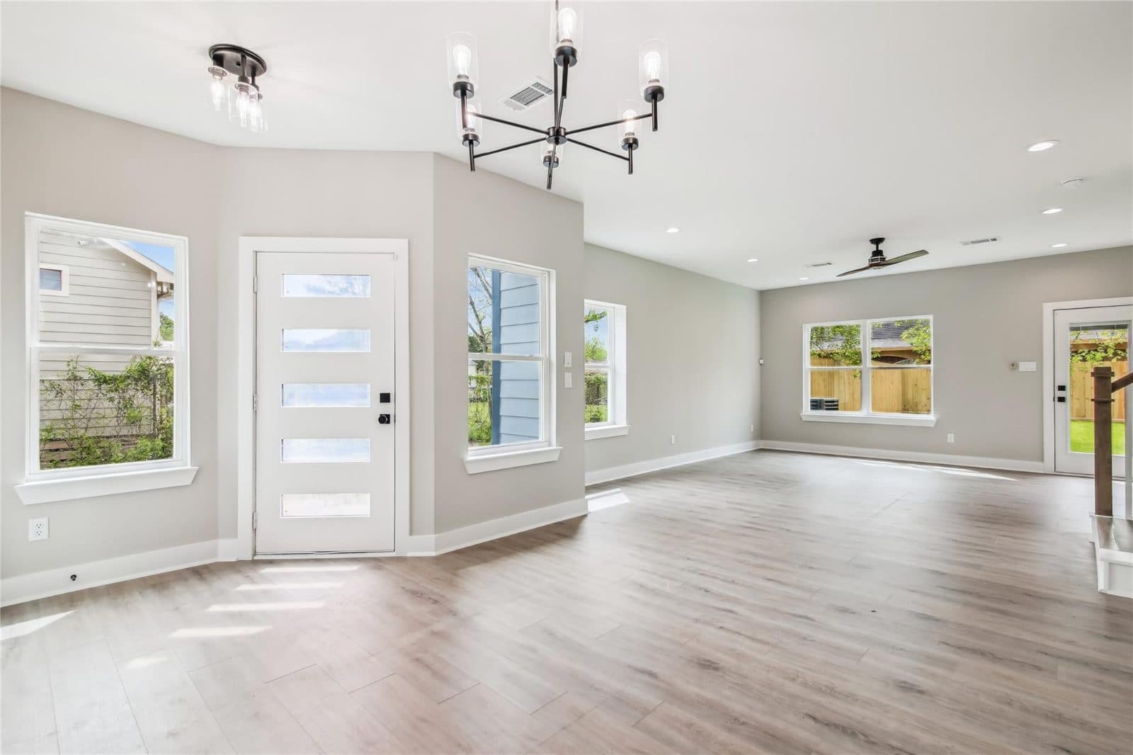 Acres Homes New Build — Entry & dining, Acres Homes — Houston, TX