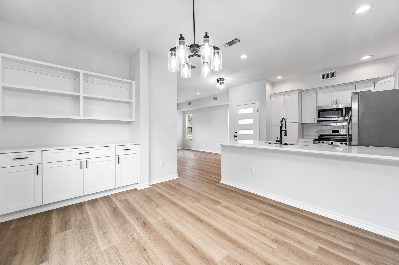 Fortune Street Duplexes — Open kitchen & great room, Acres Homes — Houston, TX