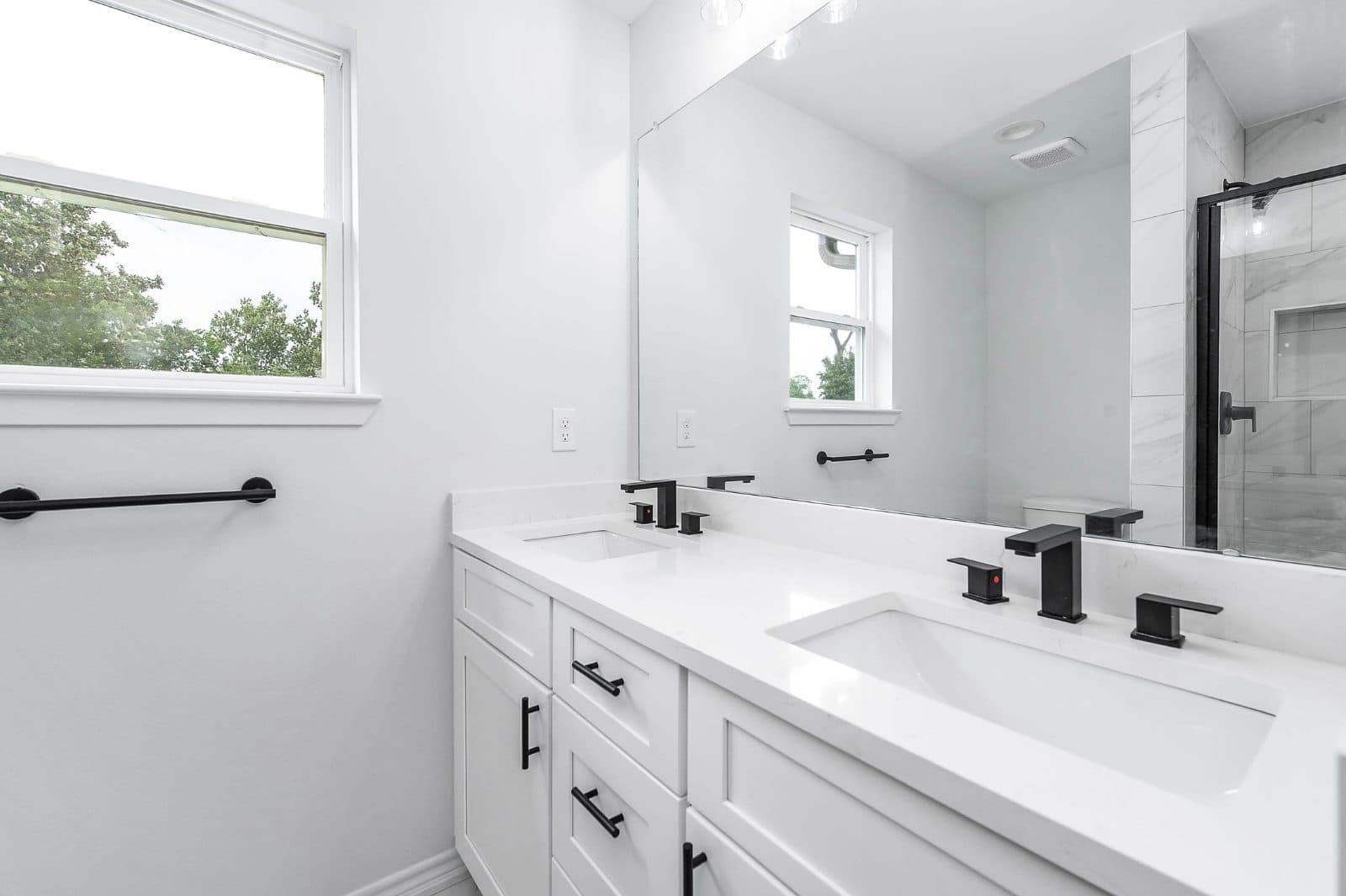 Fortune Street Duplexes — Double-vanity bath, Acres Homes — Houston, TX
