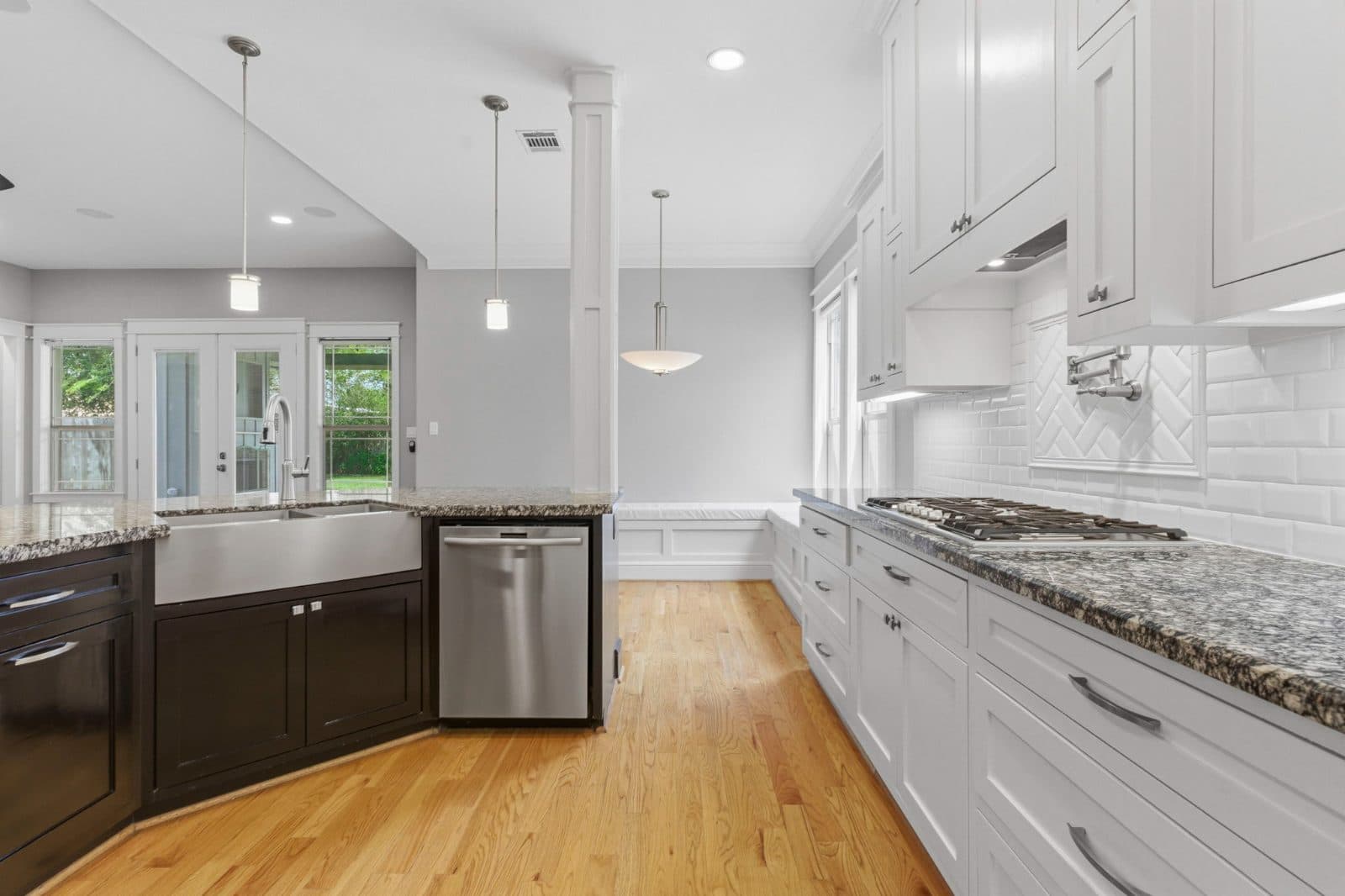 Oak Forest Infill — Chef's kitchen, Houston, TX
