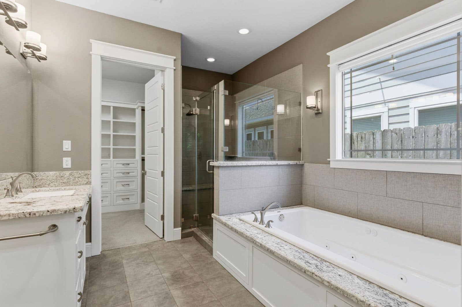 Oak Forest Infill — Primary bath, Houston, TX